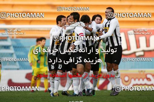 1171839, Tehran, Iran, Iran Pro League، Persian Gulf Cup، 2010-11 season، Second Leg، Week 21، Rah Ahan ۰ v 2 Saba Qom on 2011/02/05 at Ekbatan Stadium