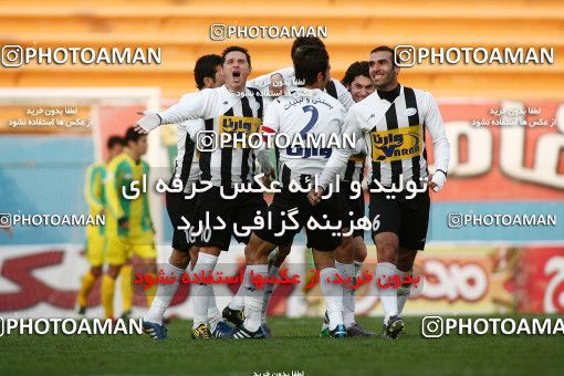 1172048, Tehran, Iran, Iran Pro League، Persian Gulf Cup، 2010-11 season، Second Leg، Week 21، Rah Ahan ۰ v 2 Saba Qom on 2011/02/05 at Ekbatan Stadium