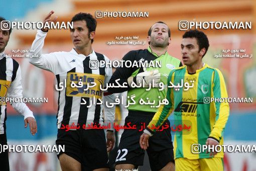 1172169, Tehran, Iran, Iran Pro League، Persian Gulf Cup، 2010-11 season، Second Leg، Week 21، Rah Ahan ۰ v 2 Saba Qom on 2011/02/05 at Ekbatan Stadium