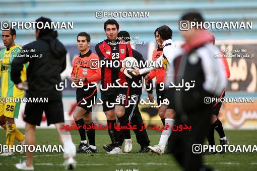 1171951, Tehran, Iran, Iran Pro League، Persian Gulf Cup، 2010-11 season، Second Leg، Week 21، Rah Ahan ۰ v 2 Saba Qom on 2011/02/05 at Ekbatan Stadium