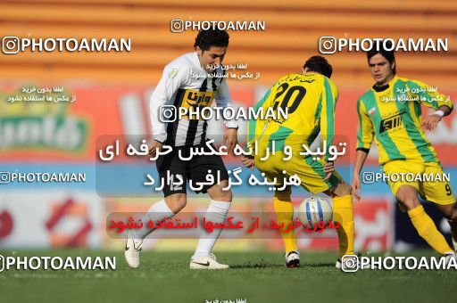 1171493, Tehran, Iran, Iran Pro League، Persian Gulf Cup، 2010-11 season، Second Leg، Week 21، Rah Ahan ۰ v 2 Saba Qom on 2011/02/05 at Ekbatan Stadium