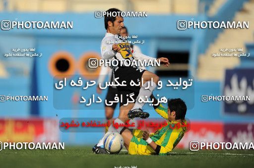 1171525, Tehran, Iran, Iran Pro League، Persian Gulf Cup، 2010-11 season، Second Leg، Week 21، Rah Ahan ۰ v 2 Saba Qom on 2011/02/05 at Ekbatan Stadium