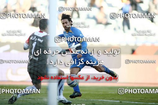 1172417, Tehran, Iran, Iran Pro League، Persian Gulf Cup، 2010-11 season، Second Leg، Week 21، Steel Azin ۱ v 3 Esteghlal on 2011/02/06 at Azadi Stadium