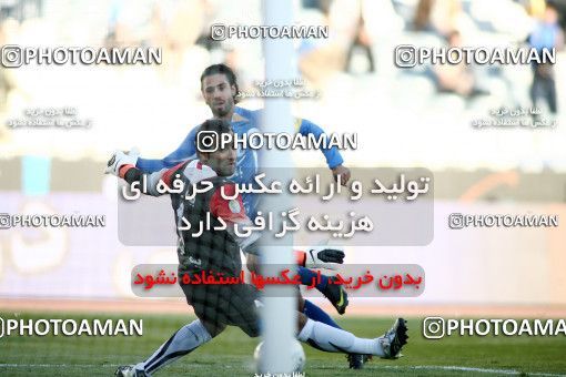 1172251, Tehran, Iran, Iran Pro League، Persian Gulf Cup، 2010-11 season، Second Leg، Week 21، Steel Azin ۱ v 3 Esteghlal on 2011/02/06 at Azadi Stadium