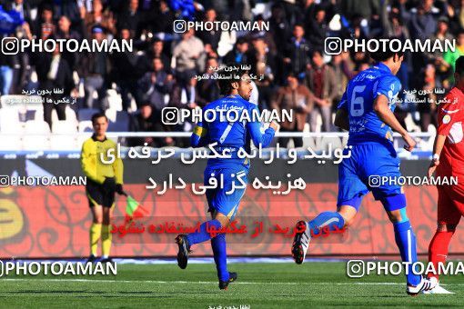 1171743, Tehran, Iran, Iran Pro League، Persian Gulf Cup، 2010-11 season، Second Leg، Week 21، Steel Azin ۱ v 3 Esteghlal on 2011/02/06 at Azadi Stadium