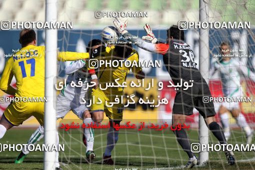 1173142, Tehran, [*parameter:4*], لیگ برتر فوتبال ایران، Persian Gulf Cup، Week 22، Second Leg، Naft Tehran 4 v 1 Pas on 2011/02/13 at Shahid Dastgerdi Stadium