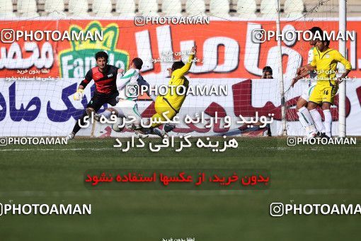 1172983, Tehran, [*parameter:4*], Iran Pro League، Persian Gulf Cup، 2010-11 season، Second Leg، Week 22، Naft Tehran 4 v ۱ Pas on 2011/02/13 at Shahid Dastgerdi Stadium