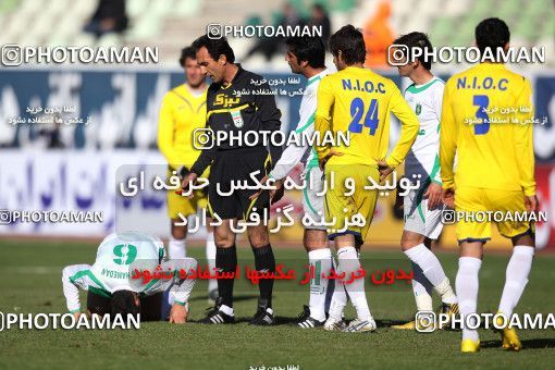 1173203, Tehran, [*parameter:4*], Iran Pro League، Persian Gulf Cup، 2010-11 season، Second Leg، Week 22، Naft Tehran 4 v ۱ Pas on 2011/02/13 at Shahid Dastgerdi Stadium