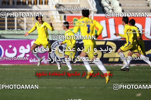 1172951, Tehran, [*parameter:4*], Iran Pro League، Persian Gulf Cup، 2010-11 season، Second Leg، Week 22، Naft Tehran 4 v ۱ Pas on 2011/02/13 at Shahid Dastgerdi Stadium