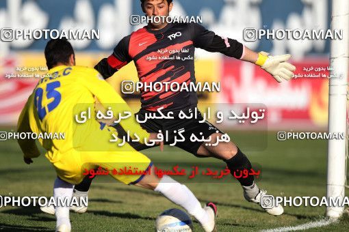 1173234, Tehran, [*parameter:4*], Iran Pro League، Persian Gulf Cup، 2010-11 season، Second Leg، Week 22، Naft Tehran 4 v ۱ Pas on 2011/02/13 at Shahid Dastgerdi Stadium