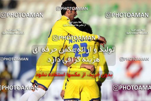 1172974, Tehran, [*parameter:4*], لیگ برتر فوتبال ایران، Persian Gulf Cup، Week 22، Second Leg، Naft Tehran 4 v 1 Pas on 2011/02/13 at Shahid Dastgerdi Stadium