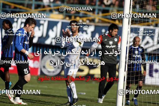 1172545, Qazvin, [*parameter:4*], Iran Pro League، Persian Gulf Cup، 2010-11 season، Second Leg، Week 22، Paykan ۱ v 3 Esteghlal on 2011/02/13 at Shahid Rajai Stadium