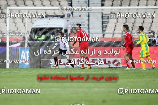 1173657, Tehran, Iran, Iran Pro League، Persian Gulf Cup، 2010-11 season، Second Leg، Week 22، Persepolis ۰ v ۰ Rah Ahan on 2011/02/13 at Azadi Stadium