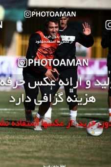 1174084, Karaj, [*parameter:4*], Iran Pro League، Persian Gulf Cup، 2010-11 season، Second Leg، Week 22، Saipa ۱ v ۱ Malvan Bandar Anzali on 2011/02/13 at Enghelab Stadium