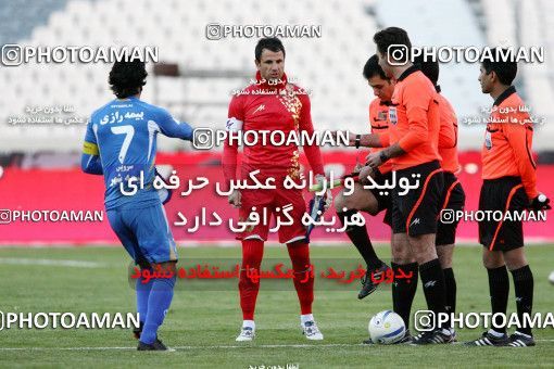 1174416, Tehran, [*parameter:4*], Iran Pro League، Persian Gulf Cup، 2010-11 season، Second Leg، Week 23، Esteghlal 3 v ۱ Naft Tehran on 2011/02/18 at Azadi Stadium