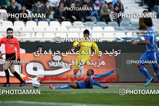 1174643, Tehran, [*parameter:4*], Iran Pro League، Persian Gulf Cup، 2010-11 season، Second Leg، Week 23، Esteghlal 3 v ۱ Naft Tehran on 2011/02/18 at Azadi Stadium