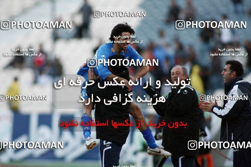 1174664, Tehran, [*parameter:4*], Iran Pro League، Persian Gulf Cup، 2010-11 season، Second Leg، Week 23، Esteghlal 3 v ۱ Naft Tehran on 2011/02/18 at Azadi Stadium