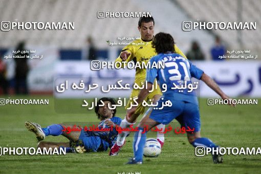 1174730, Tehran, [*parameter:4*], Iran Pro League، Persian Gulf Cup، 2010-11 season، Second Leg، Week 23، Esteghlal 3 v ۱ Naft Tehran on 2011/02/18 at Azadi Stadium