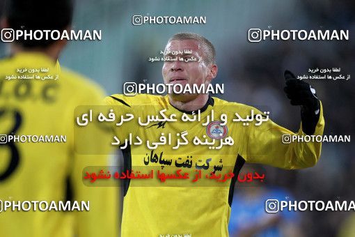 1175005, Tehran, [*parameter:4*], لیگ برتر فوتبال ایران، Persian Gulf Cup، Week 23، Second Leg، Esteghlal 3 v 1 Naft Tehran on 2011/02/18 at Azadi Stadium