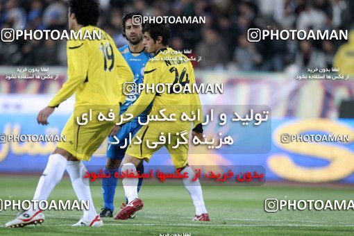 1174840, Tehran, [*parameter:4*], Iran Pro League، Persian Gulf Cup، 2010-11 season، Second Leg، Week 23، Esteghlal 3 v ۱ Naft Tehran on 2011/02/18 at Azadi Stadium