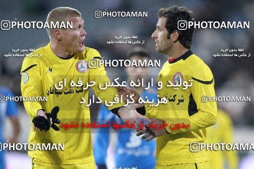 1174787, Tehran, [*parameter:4*], لیگ برتر فوتبال ایران، Persian Gulf Cup، Week 23، Second Leg، Esteghlal 3 v 1 Naft Tehran on 2011/02/18 at Azadi Stadium