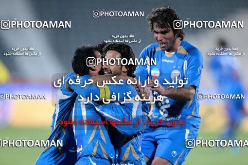 1174906, Tehran, [*parameter:4*], Iran Pro League، Persian Gulf Cup، 2010-11 season، Second Leg، Week 23، Esteghlal 3 v ۱ Naft Tehran on 2011/02/18 at Azadi Stadium