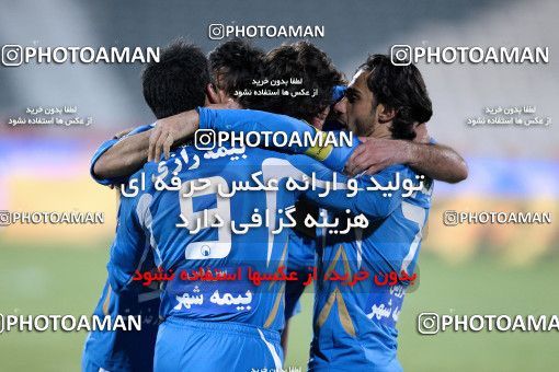 1174952, Tehran, [*parameter:4*], Iran Pro League، Persian Gulf Cup، 2010-11 season، Second Leg، Week 23، Esteghlal 3 v ۱ Naft Tehran on 2011/02/18 at Azadi Stadium