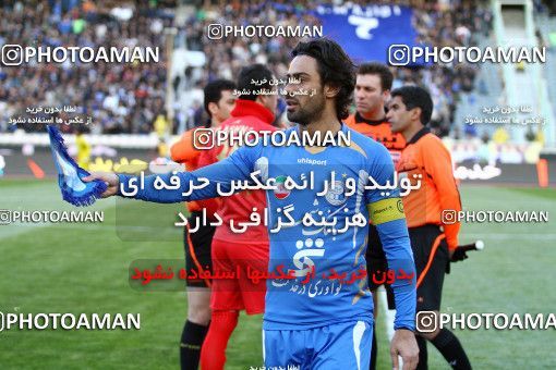 1174518, Tehran, [*parameter:4*], Iran Pro League، Persian Gulf Cup، 2010-11 season، Second Leg، Week 23، Esteghlal 3 v ۱ Naft Tehran on 2011/02/18 at Azadi Stadium