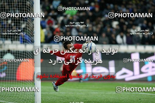 1174353, Tehran, [*parameter:4*], Iran Pro League، Persian Gulf Cup، 2010-11 season، Second Leg، Week 23، Esteghlal 3 v ۱ Naft Tehran on 2011/02/18 at Azadi Stadium