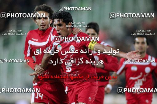 1176163, Tehran, Iran, Iran Pro League، Persian Gulf Cup، 2010-11 season، Second Leg، Week 24، Persepolis 3 v ۱ Foulad Khouzestan on 2011/02/25 at Azadi Stadium