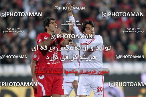 1176951, Tehran, Iran, لیگ برتر فوتبال ایران، Persian Gulf Cup، Week 24، Second Leg، Persepolis 3 v 1 Foulad Khouzestan on 2011/02/25 at Azadi Stadium