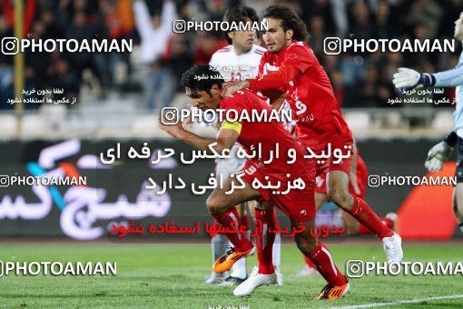 1176486, Tehran, Iran, Iran Pro League، Persian Gulf Cup، 2010-11 season، Second Leg، Week 24، Persepolis 3 v ۱ Foulad Khouzestan on 2011/02/25 at Azadi Stadium