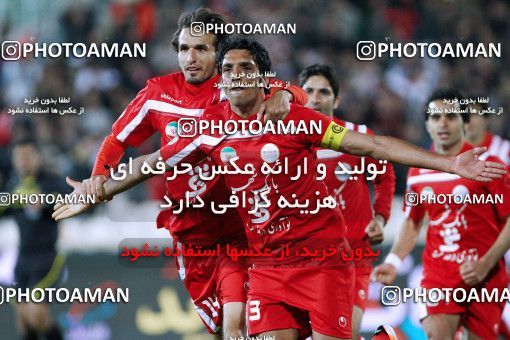 1176417, Tehran, Iran, Iran Pro League، Persian Gulf Cup، 2010-11 season، Second Leg، Week 24، Persepolis 3 v ۱ Foulad Khouzestan on 2011/02/25 at Azadi Stadium