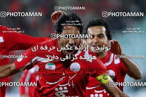 1176555, Tehran, Iran, Iran Pro League، Persian Gulf Cup، 2010-11 season، Second Leg، Week 24، Persepolis 3 v ۱ Foulad Khouzestan on 2011/02/25 at Azadi Stadium