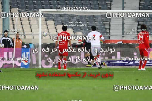 1176553, Tehran, Iran, Iran Pro League، Persian Gulf Cup، 2010-11 season، Second Leg، Week 24، Persepolis 3 v ۱ Foulad Khouzestan on 2011/02/25 at Azadi Stadium