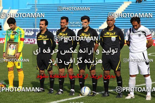 1176812, Tehran, Iran, Iran Pro League، Persian Gulf Cup، 2010-11 season، Second Leg، Week 24، Rah Ahan ۱ v ۱ Shahin Boushehr on 2011/02/25 at Ekbatan Stadium