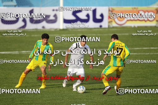 1176631, Tehran, Iran, Iran Pro League، Persian Gulf Cup، 2010-11 season، Second Leg، Week 24، Rah Ahan ۱ v ۱ Shahin Boushehr on 2011/02/25 at Ekbatan Stadium