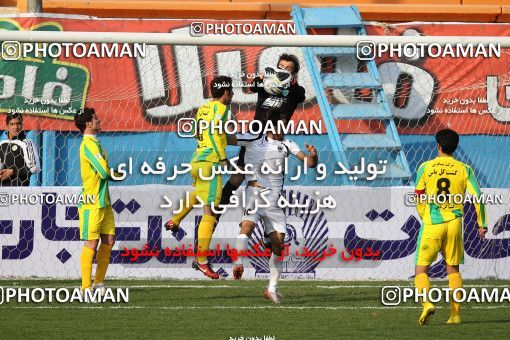 1176818, Tehran, Iran, Iran Pro League، Persian Gulf Cup، 2010-11 season، Second Leg، Week 24، Rah Ahan ۱ v ۱ Shahin Boushehr on 2011/02/25 at Ekbatan Stadium