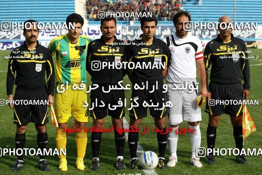 1175928, Tehran, Iran, Iran Pro League، Persian Gulf Cup، 2010-11 season، Second Leg، Week 24، Rah Ahan ۱ v ۱ Shahin Boushehr on 2011/02/25 at Ekbatan Stadium