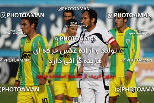 1175911, Tehran, Iran, لیگ برتر فوتبال ایران، Persian Gulf Cup، Week 24، Second Leg، Rah Ahan 1 v 1 Shahin Boushehr on 2011/02/25 at Ekbatan Stadium