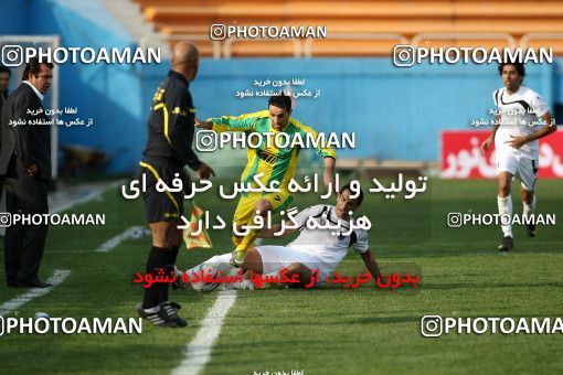 1175916, Tehran, Iran, لیگ برتر فوتبال ایران، Persian Gulf Cup، Week 24، Second Leg، Rah Ahan 1 v 1 Shahin Boushehr on 2011/02/25 at Ekbatan Stadium