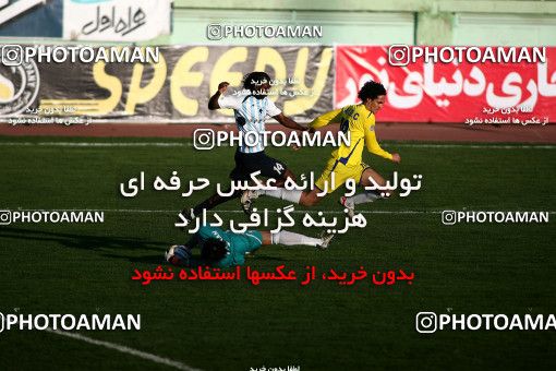 1179476, Tehran, [*parameter:4*], Iran Pro League، Persian Gulf Cup، 2010-11 season، Second Leg، Week 25، Naft Tehran 4 v ۱ Paykan on 2011/03/05 at Shahid Dastgerdi Stadium