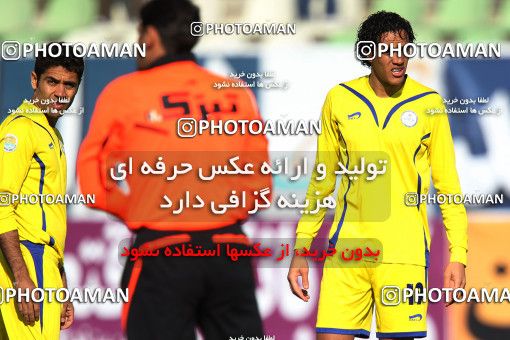 1179919, Tehran, [*parameter:4*], Iran Pro League، Persian Gulf Cup، 2010-11 season، Second Leg، Week 25، Naft Tehran 4 v ۱ Paykan on 2011/03/05 at Shahid Dastgerdi Stadium