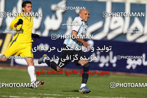 1179933, Tehran, [*parameter:4*], Iran Pro League، Persian Gulf Cup، 2010-11 season، Second Leg، Week 25، Naft Tehran 4 v ۱ Paykan on 2011/03/05 at Shahid Dastgerdi Stadium