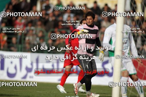 1180230, Hamedan, [*parameter:4*], Iran Pro League، Persian Gulf Cup، 2010-11 season، Second Leg، Week 25، Pas ۱ v 2 Persepolis on 2011/03/07 at Qods Stadium