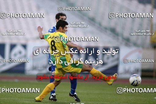 1186926, Tehran, Iran, Iran Pro League، Persian Gulf Cup، 2010-11 season، Second Leg، Week 30، Rah Ahan ۱ v ۰ Esteghlal on 2011/04/14 at Azadi Stadium