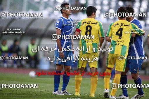 1186976, Tehran, Iran, Iran Pro League، Persian Gulf Cup، 2010-11 season، Second Leg، Week 30، Rah Ahan ۱ v ۰ Esteghlal on 2011/04/14 at Azadi Stadium