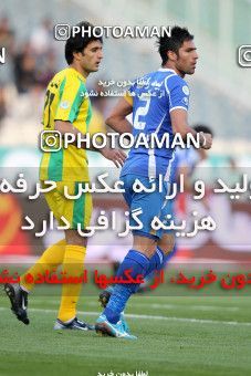 1187320, Tehran, Iran, Iran Pro League، Persian Gulf Cup، 2010-11 season، Second Leg، Week 30، Rah Ahan ۱ v ۰ Esteghlal on 2011/04/14 at Azadi Stadium