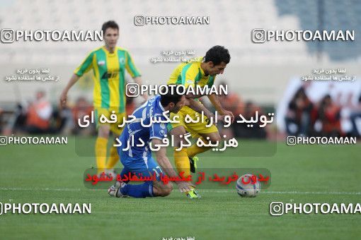 1187244, Tehran, Iran, Iran Pro League، Persian Gulf Cup، 2010-11 season، Second Leg، Week 30، Rah Ahan ۱ v ۰ Esteghlal on 2011/04/14 at Azadi Stadium