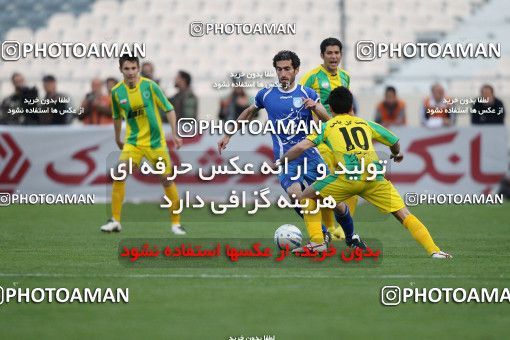 1187433, Tehran, Iran, Iran Pro League، Persian Gulf Cup، 2010-11 season، Second Leg، Week 30، Rah Ahan ۱ v ۰ Esteghlal on 2011/04/14 at Azadi Stadium